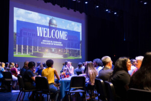 2609-35_DCOB_CareerFair_08 (1)
