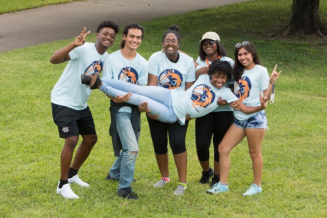 summer-launch-houston-christian-university