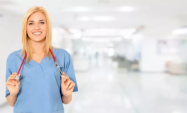 The Benefits of Earning a Faith-Based RN-BSN  